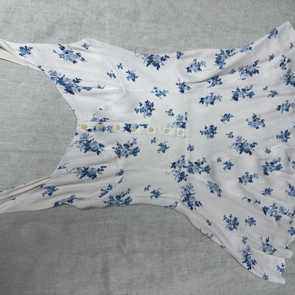 Reformation: Valencio Mini Dress - Picture 2 of 4